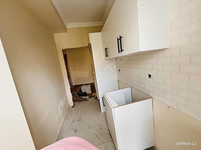 HAS KÖSEDAĞDAN GAZİ MAHDE OTOPARKLI FIRSAT LÜX ARA KAT DAİRE - Görsel 10