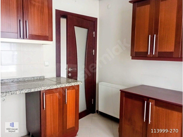 46 SOKAKTA GENÇ APARTMANDA ÜÇ CEPHELI  ARAKAT ASANSÖRLÜ KAPALI OTOPARKLI - Görsel 26