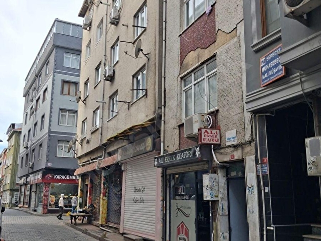 FATİH KARAGÜMRÜK TE SATILIK DÜKKAN - Görsel 9