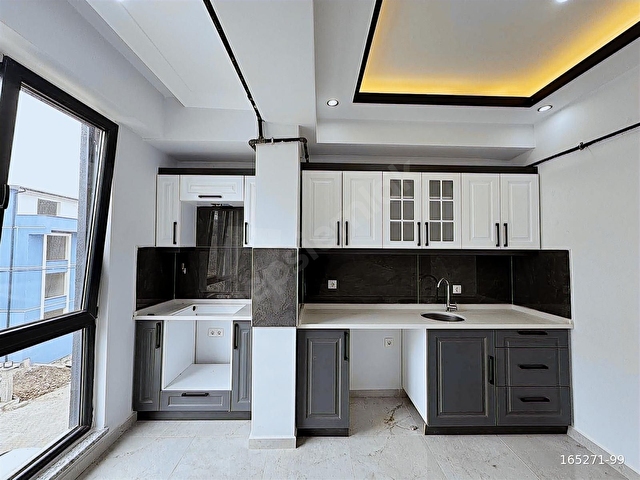 Başiskele Fatihte Satılık 3+1 Ara kat Daire (120m²) - Görsel 4