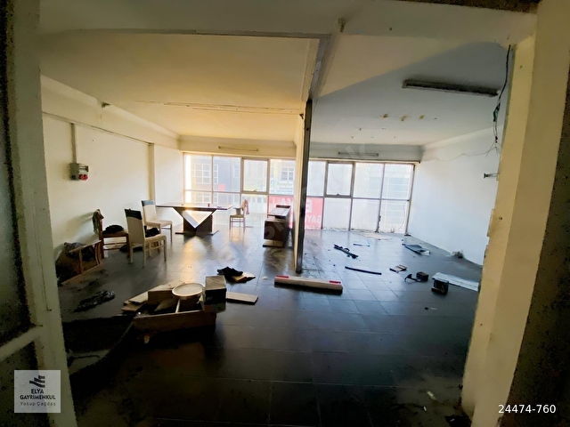 ELYAdan Şaşmaz Merkezde Araç Asansörlü 450 m2 Kiralık Dükkan - Görsel 24