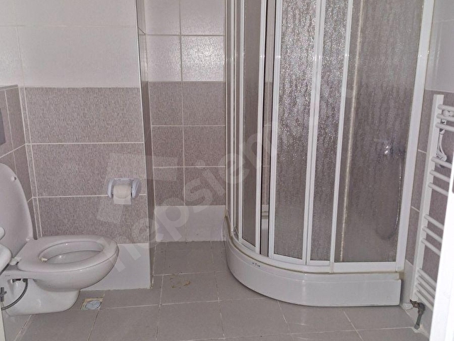 AŞAGI ÖVEÇLERDE SATILIK OFİS BÜRO 2+1 ARKA CEPHEDEN GİRİŞ KAT GÜNEY CEPH ANKASTRE MUTFAK MANTOLAMALI - Görsel 13