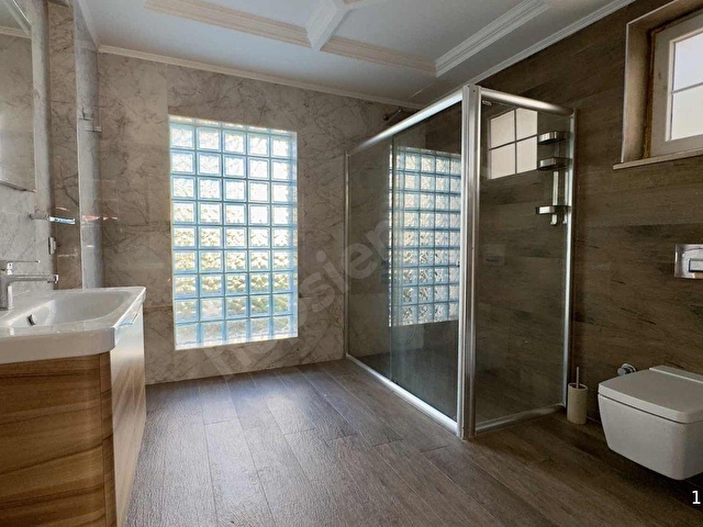 A-Z EMLAK | ZEKERİYAKÖY GÜNEY KONAKLARINDA 705 M2 ARSALI VİLLA - Görsel 17