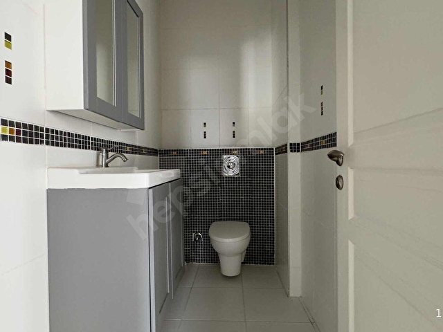 A-Z EMLAK | ZEKERİYAKÖY GÜNEY KONAKLARINDA 705 M2 ARSALI VİLLA - Görsel 12