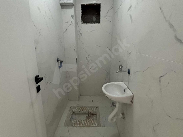 YATIRIMLIK VE OTURUMLUK! EMEK MAHALLESİNDE 2+1 DAİRE - Görsel 12