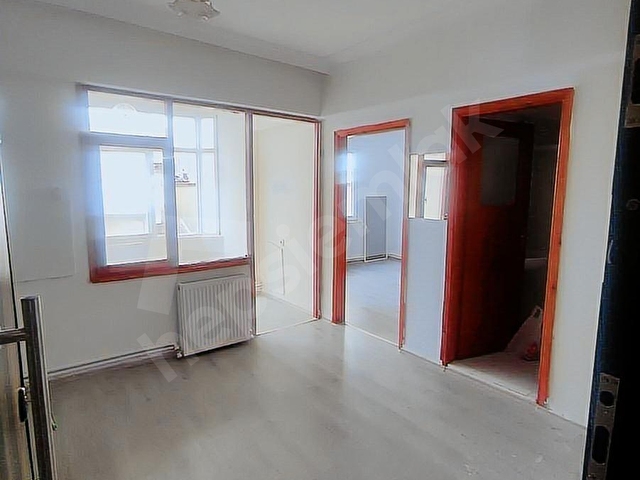 ESENKÖY KANARYA DA SATILIK 1+1 DAİRE - Görsel 15