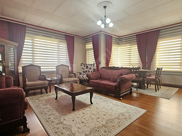 ETSDEN KONYA YOLU YAKINI / GENİŞ TERASLI 6+1 DUBLEX DAİRE