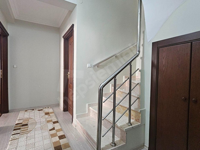ETSDEN KONYA YOLU YAKINI / GENİŞ TERASLI 6+1 DUBLEX DAİRE - Görsel 22