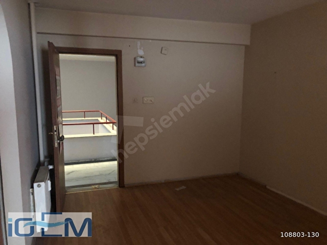 ÇORLU BAYOL İŞ MERKEZİNDE ARA KATTA YOL CEPHELİ SATILIK OFİS - Görsel 13