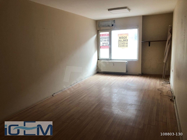 ÇORLU BAYOL İŞ MERKEZİNDE ARA KATTA YOL CEPHELİ SATILIK OFİS - Görsel 3