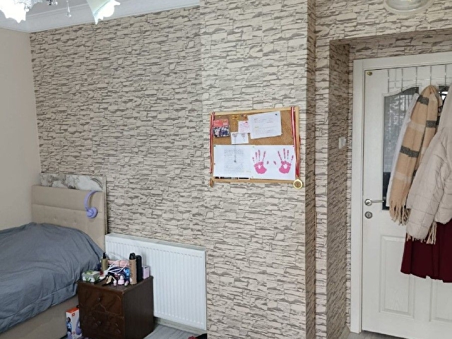 BARIŞ CADDESİ YAKINI. MASRAFSIZ BAKIMLI DAİRE - Görsel 5
