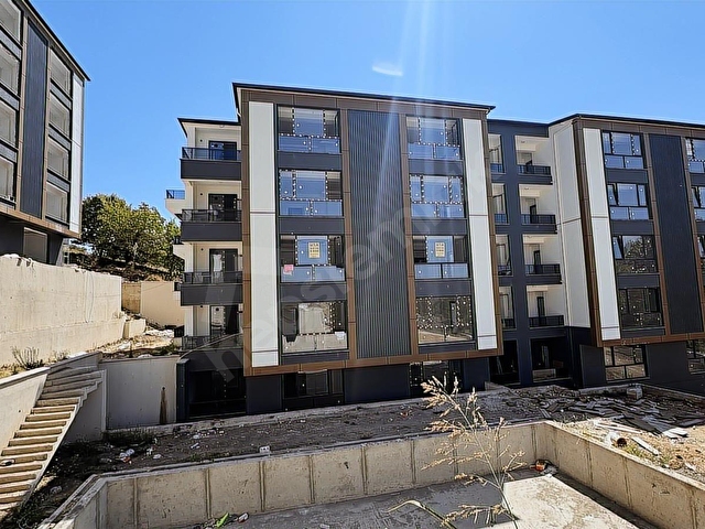 ÖZCANLARDAN_ SİTE İÇİ_ARAKAT_ 3+1_LÜKS_140M2_HAVUZLU_OTOPARKLI - Görsel 16