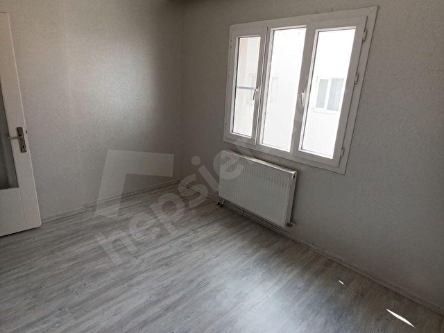 Subaşı Mahallesi’nde 117 m² 3+1 Açık Mutfak Doğalgazlı Kiralık Daire