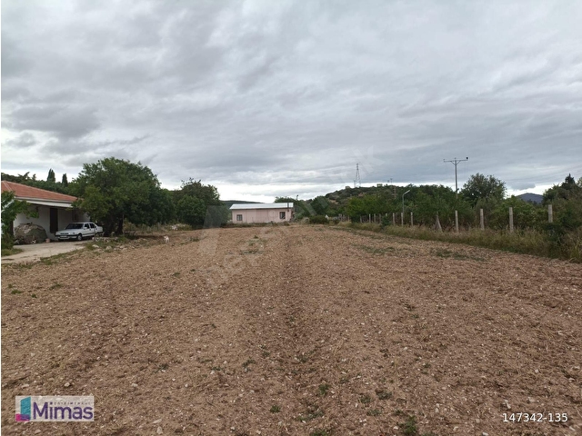BİRGİ KÖY YERLEŞİK ALANUINDA 250 m² YAPI İZİNLİ - Görsel 3
