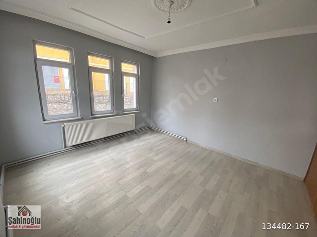 ŞAHİNOĞLU EMLAKDAN HUZUR EVİ MEVKİNDE KİRALIK 3+1 DAİRE - Görsel 2
