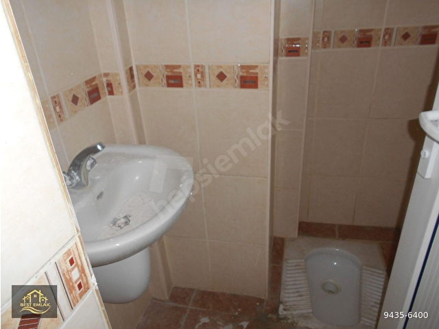 HATAY KURTULUŞ MAHALLESİNDE ANA CADDE CEPHELİ BAKIMLI 3+1 HASARSIZ SATILIK DAİRE - Görsel 14