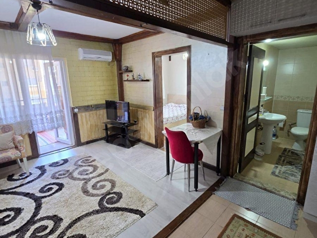 DÖŞEMEALTI YENİKÖYDE TOKİDE 2. ARA KAT EŞYALI SATILIK 1+1 DAİRE - Görsel 7