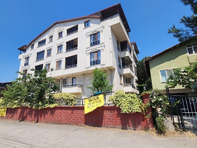 PLAJYOLUNDA 4+1 BAHÇE DUBLEKS 200 m2-BAHÇE ALANI-BOŞ DAİRE