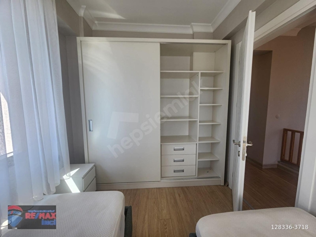 RE/MAX İNCİDEN GÖMEÇ KARAAĞAÇTA KİRALIK DENİZ MANZARALI MÜSTAKİL VİLLA - Görsel 27