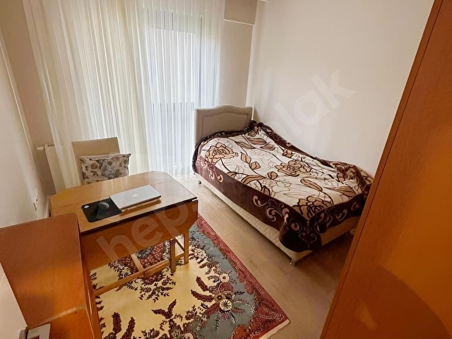 ÜSKÜDAR TOKİ KONUTLARINDA SATILIK EBEVEYN BANYOLU 3+1 DAİRE - Görsel 6