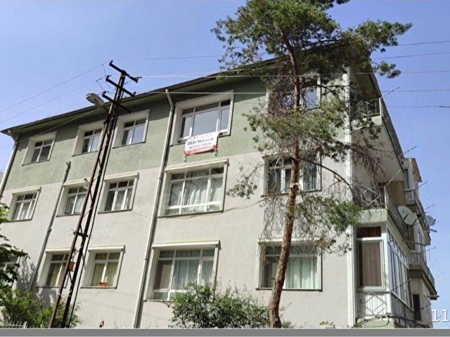 KOLEJDE KATTA YATIRIMLIK 3+1 SATILIK DAİRE