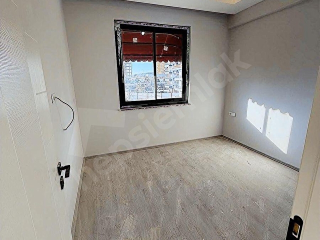 AVSALLAR ATATÜRK CAD ALAN PALACE 2.KAT 1+1 50M2 KAT MÜLKİYETLİ - Görsel 19