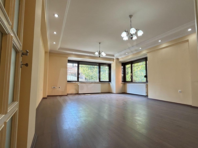 Bolu Merkezde Müstakil Yaşam İsteyenler İçin Kaçmaz Fırsat Villa - Görsel 13