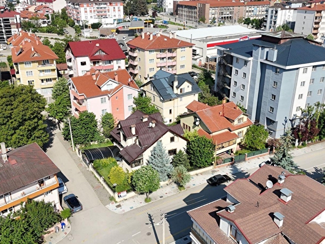 Bolu Merkezde Müstakil Yaşam İsteyenler İçin Kaçmaz Fırsat Villa - Görsel 6