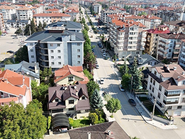 Bolu Merkezde Müstakil Yaşam İsteyenler İçin Kaçmaz Fırsat Villa - Görsel 5