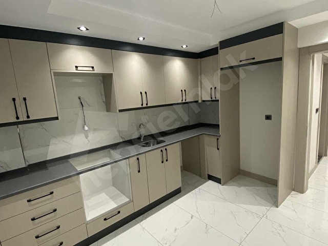 SIRAKAPILARDA MÜKEMMEL 3+1 DAİRE - Görsel 20