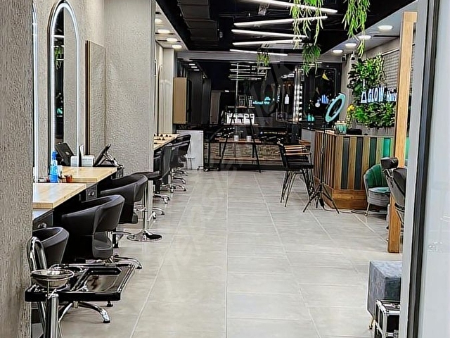 CASPİAN MODERNDE DEVREN KİRALIK LÜKS KUAFÖR SALONU - Görsel 4