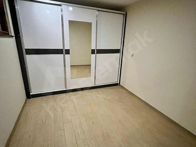DEPOZİTOSUZ LOZANDA CADDE ÜSTÜ LÜKS DAİRE FIRSATI - Görsel 5