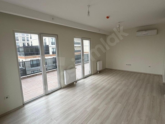 ÖMÜR İSTANBUL SİTE 27m TERASLI 9.KAT 2+1 145m² SATILIK BOŞ DAİRE - Görsel 10