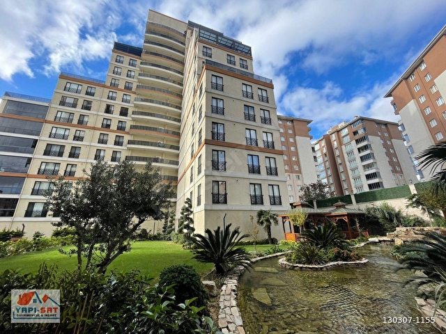 ÖMÜR İSTANBUL SİTE 27m TERASLI 9.KAT 2+1 145m² SATILIK BOŞ DAİRE