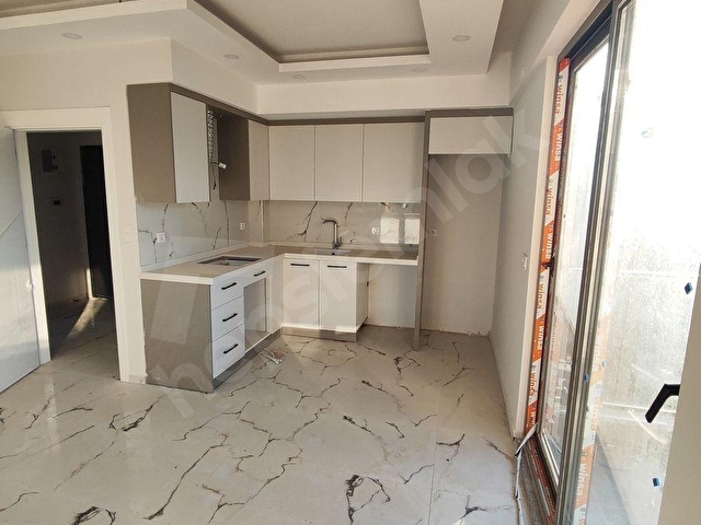 FİNİKE HASYURT DA SİTE İÇERİSİNDE HAVUZLU KİRALIK LÜKS 1+1DAİRE - Görsel 24