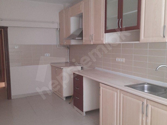 Aşağıeğlence merkezde 140mkare 3+1 Bağımsız Kiralık Daire