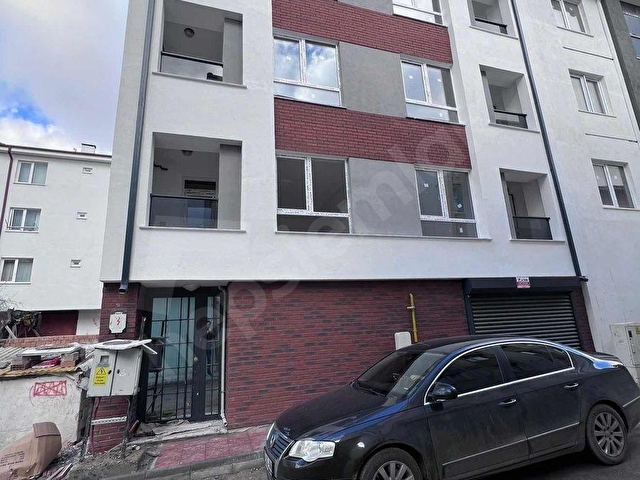 ÇAMLICA MAHALLESİ AY SOKAK BALKONLU SATILIK 2+0 DAİRE - Görsel 4
