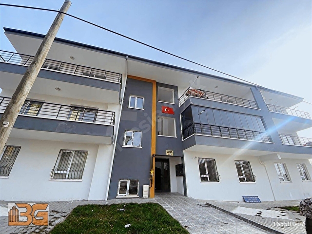 ACİL ÜNİVERSİTE YAKINI YATIRIMLIK SIFIR 2+1