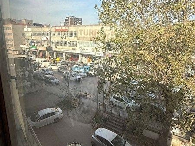 ZEYTİNBURNU MALTEPE MH.GÜMÜŞSUYU CD.500 M2 2.KAT İŞYERİ. - Görsel 19