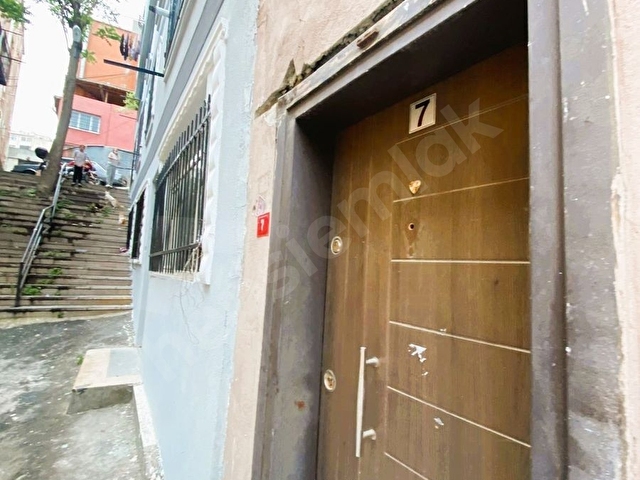 BEYOĞLU YENİŞEHİR MAH. DE DOLAPDEREDE SATILIK İKİ KATLI MÜSTAKİL - Görsel 8