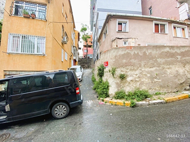 BEYOĞLU YENİŞEHİR MAH. DE DOLAPDEREDE SATILIK İKİ KATLI MÜSTAKİL - Görsel 3