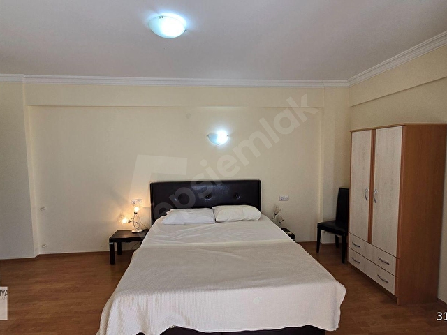 Kuşadası Marinada Kesintisiz Deniz Manzaralı 67m² Teraslı 5+2 - Görsel 12