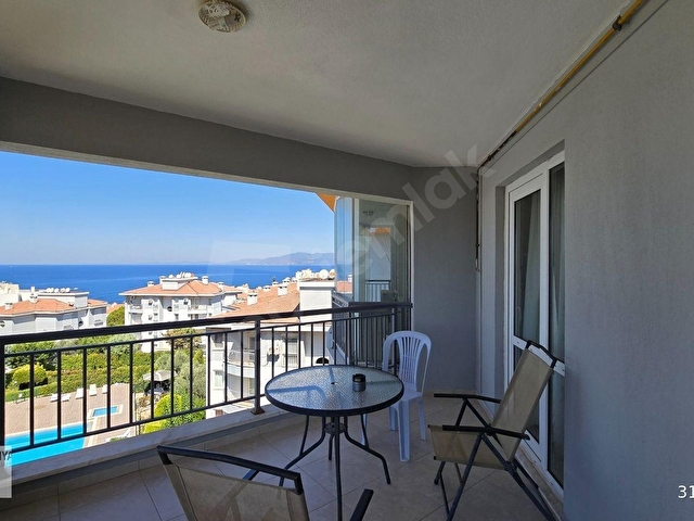 Kuşadası Marinada Kesintisiz Deniz Manzaralı 67m² Teraslı 5+2 - Görsel 13