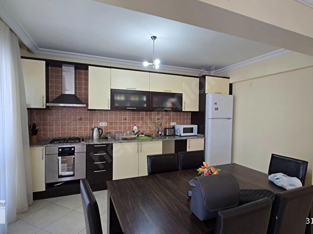 Kuşadası Marinada Kesintisiz Deniz Manzaralı 67m² Teraslı 5+2 - Görsel 9