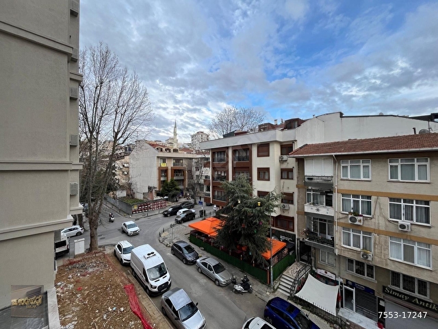 EMİN ALİ PAŞA CAD. 2 BİNADA 2025 YAPIMI BALKONLU, G.ODALI 100m2 2+1 BOŞ DAİRE - Görsel 8
