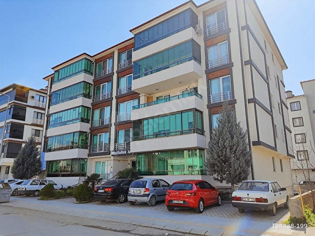 CUMHURİYET MAHALLESİ MUTLULUK APT.DA SATILIK 3+1 DAİRE
