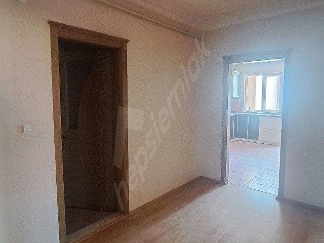 Pınar Mahallesi’nde Acil Satılık 3+1 Masrafsız Daire - Görsel 2