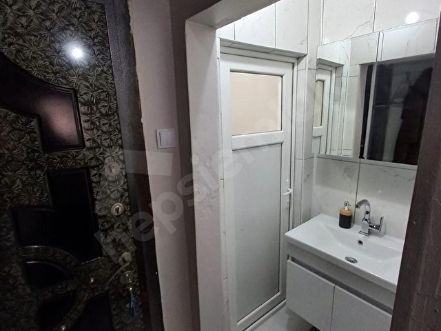 📣 KARAMANOĞLU EMLAKTAN VALİDE SULTANDA BAKIMLI DAİRE - Görsel 10