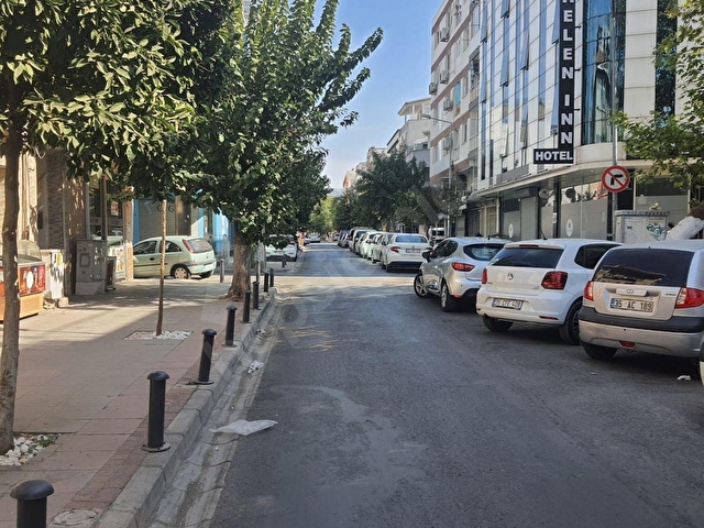 KAHRAMANLARDA FUARA YAKIN MERKEZİ YERDE DÜKKAN