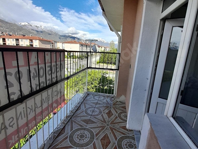ÖNCÜ EMLAKTAN YUNUS EMRE MAH KİRALIK 3+1 DAİRE - Görsel 8